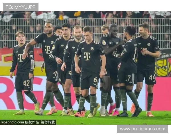 纳尔泰头球破门被VAR判定越位无效，斯图加特憾失扳平良机